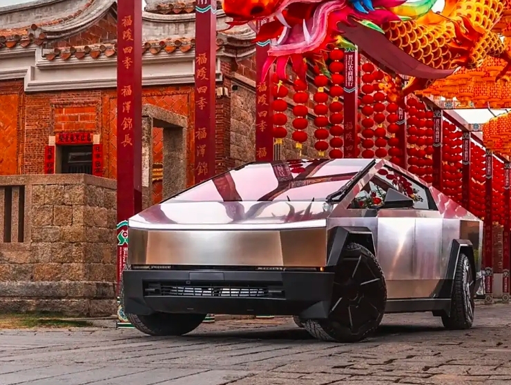 特斯拉Cybertruck申报 搭载三电机 续航618km